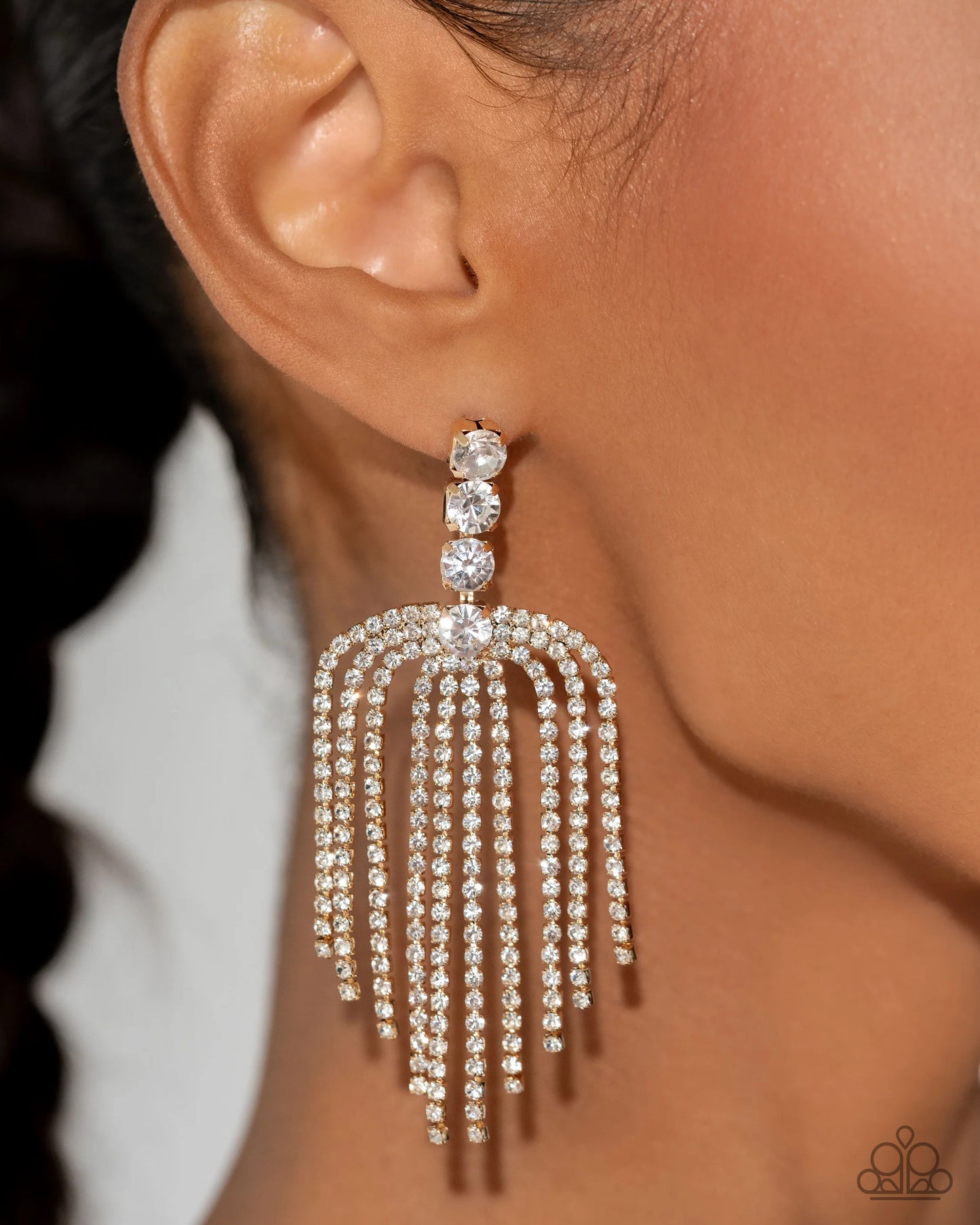 Paparazzi Tapered Twilight - Gold Earrings