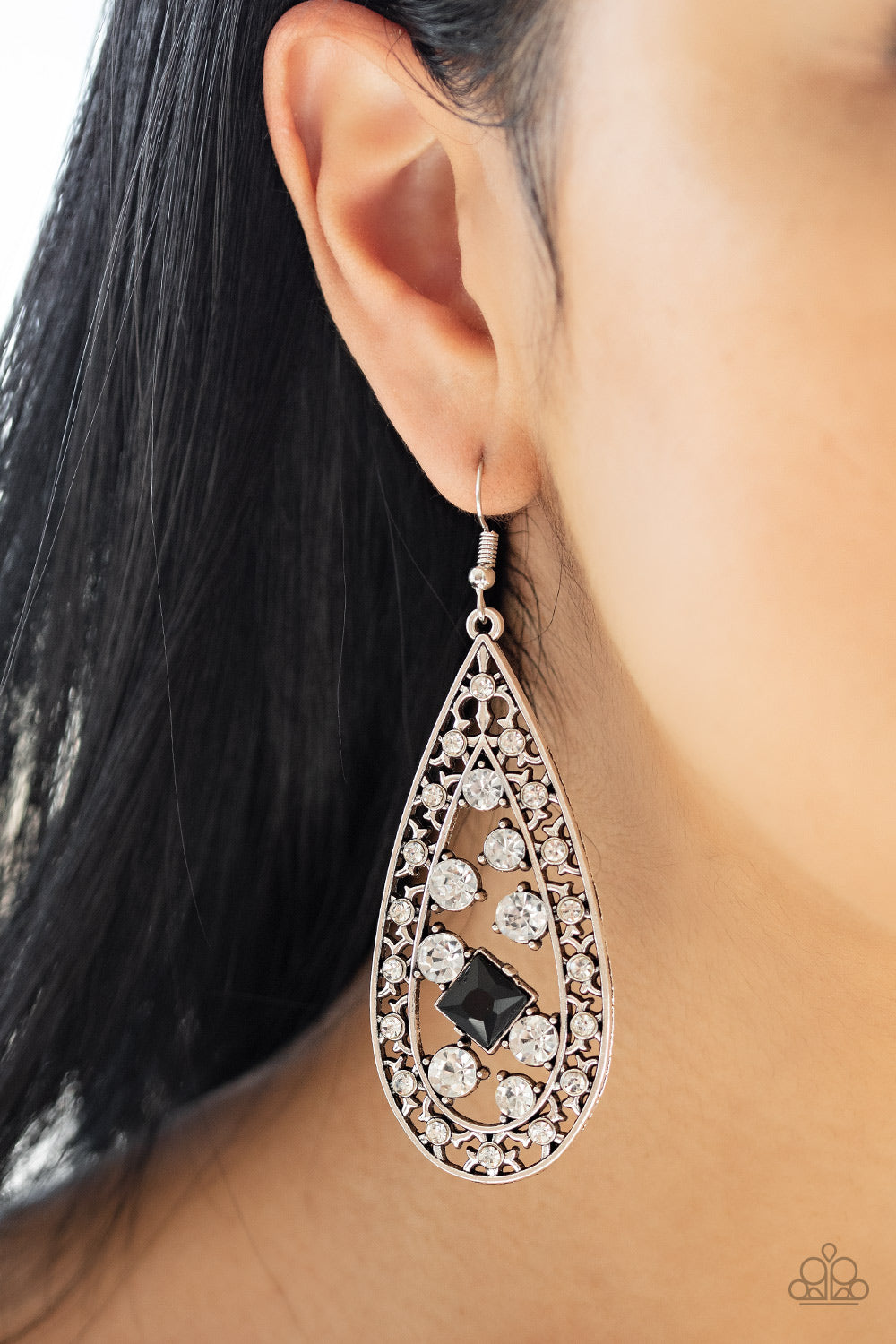 Paparazzi Drop Dead Dazzle - Black Earrings