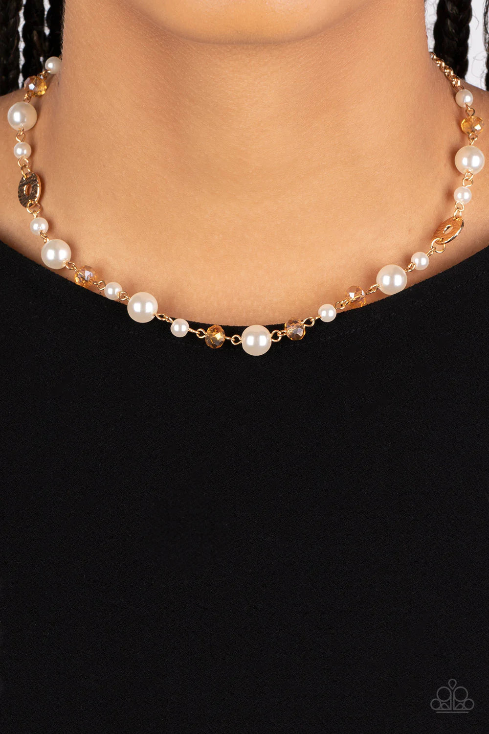 Paparazzi Traditional Transcendence - Gold Necklace - Fashion Fix Exclusive