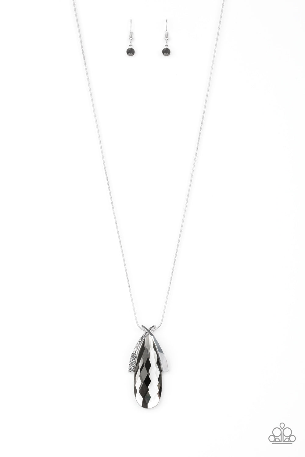 Paparazzi Stellar Sophistication - Silver Necklace