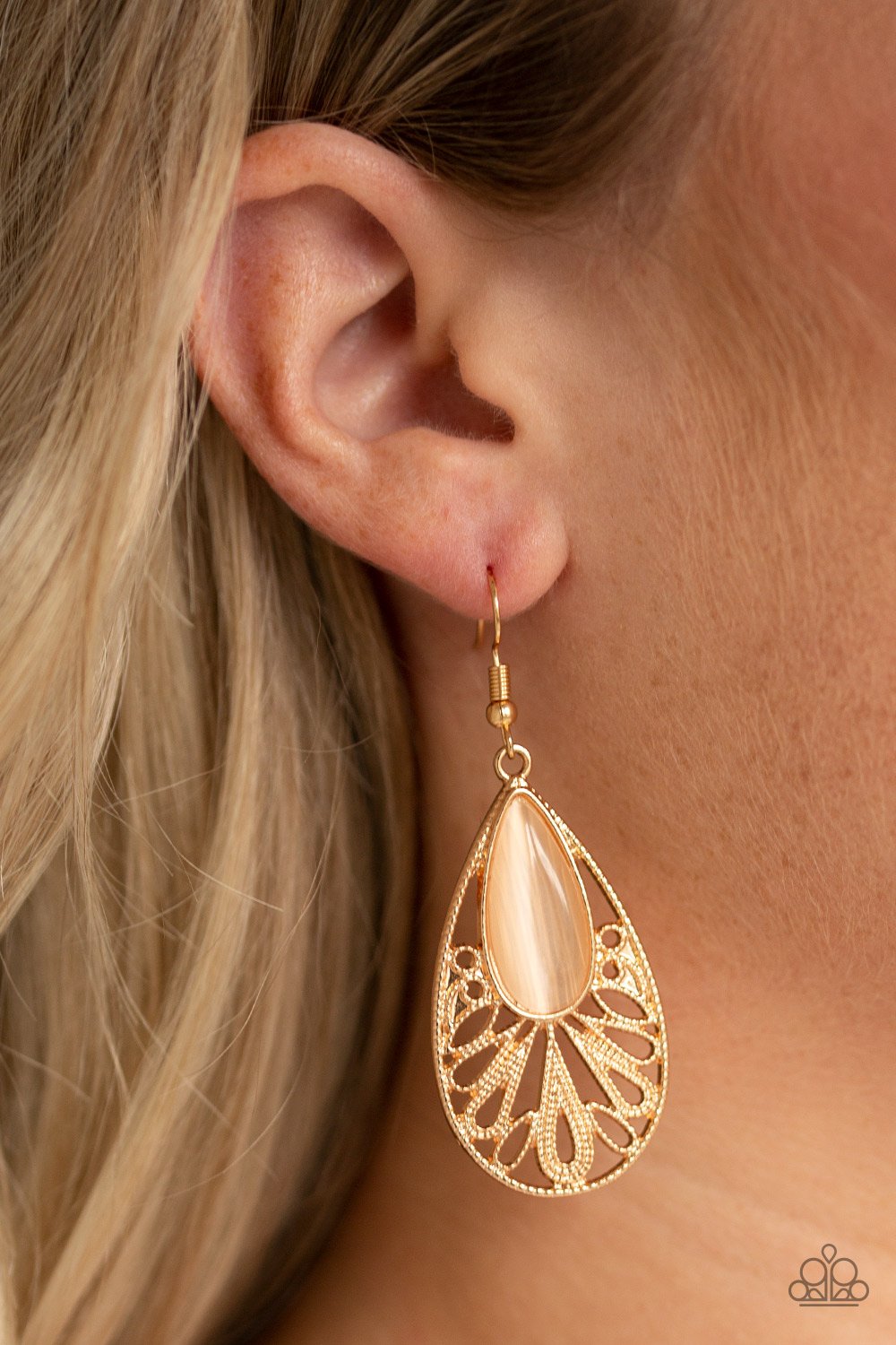 Paparazzi Glowing Tranquility - Gold Earrings