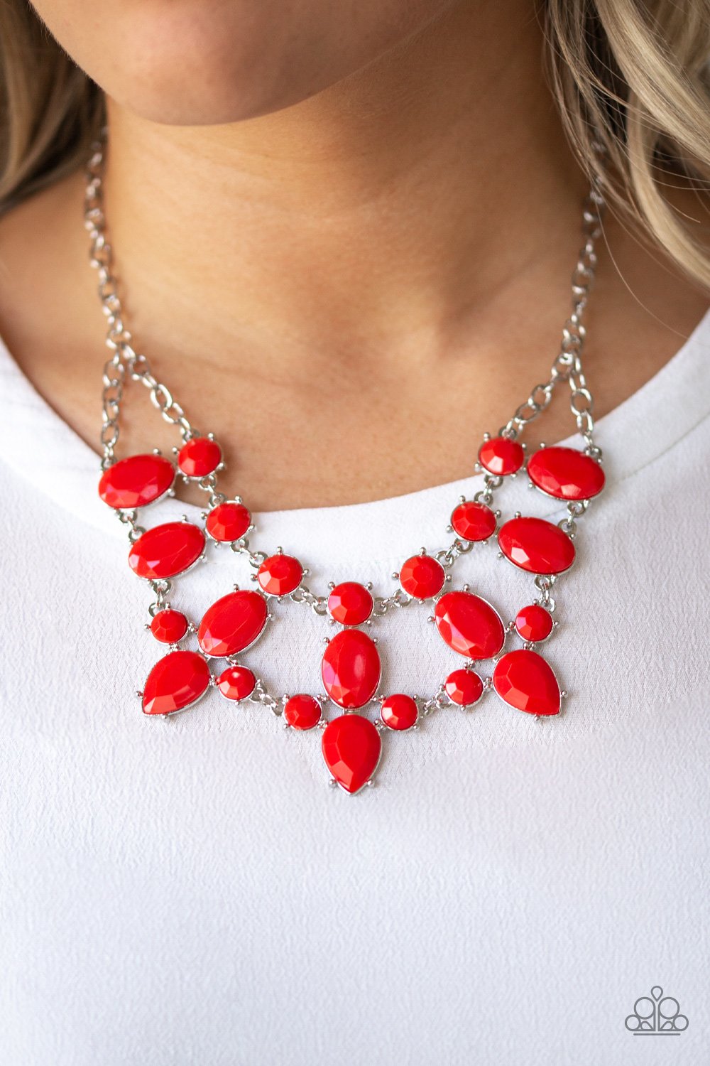 Paparazzi Goddess Glow - Red Necklace