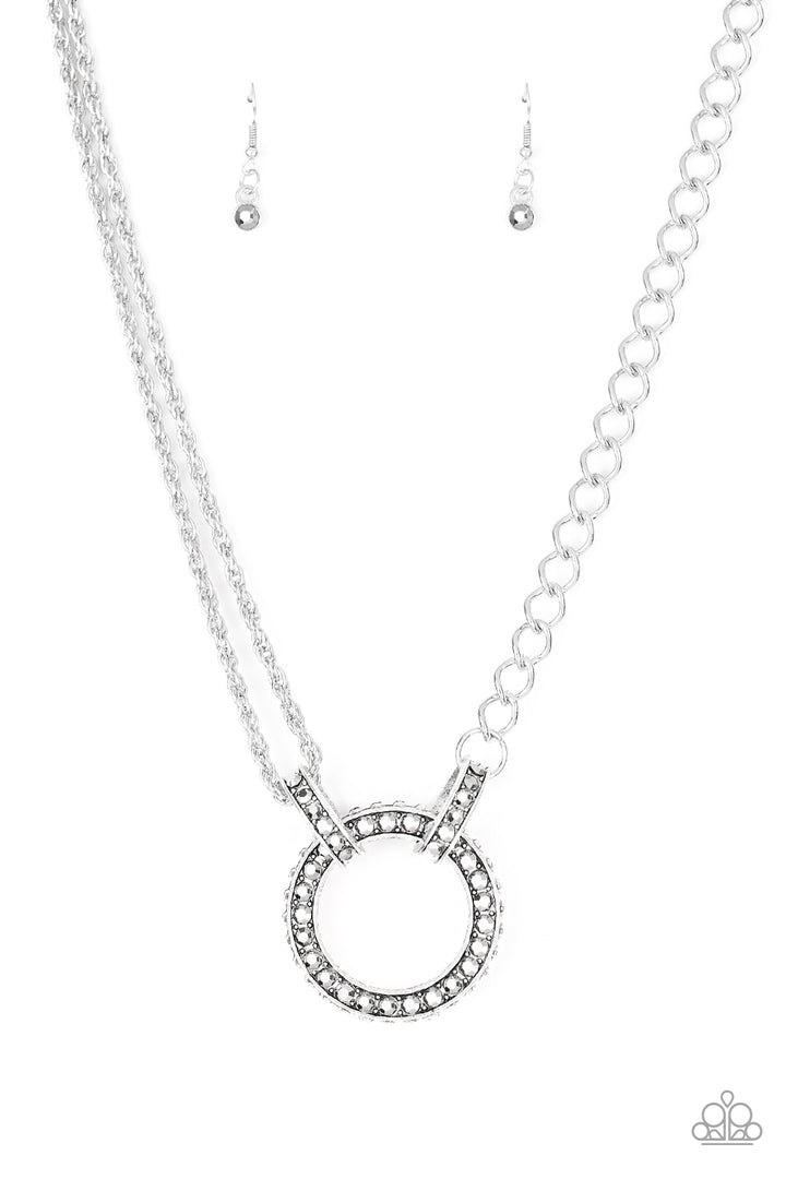 Paparazzi Dazzle Dazzle - White Necklace
