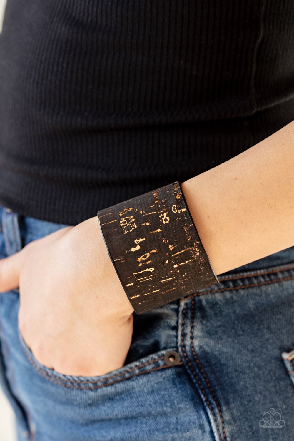 Paparazzi Up To Scratch - Black Bracelet