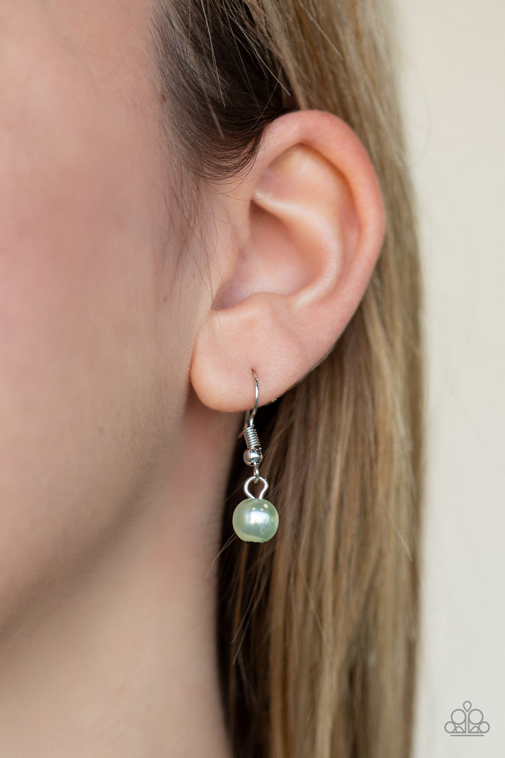 Paparazzi Teardrop Serenity - Green Necklace