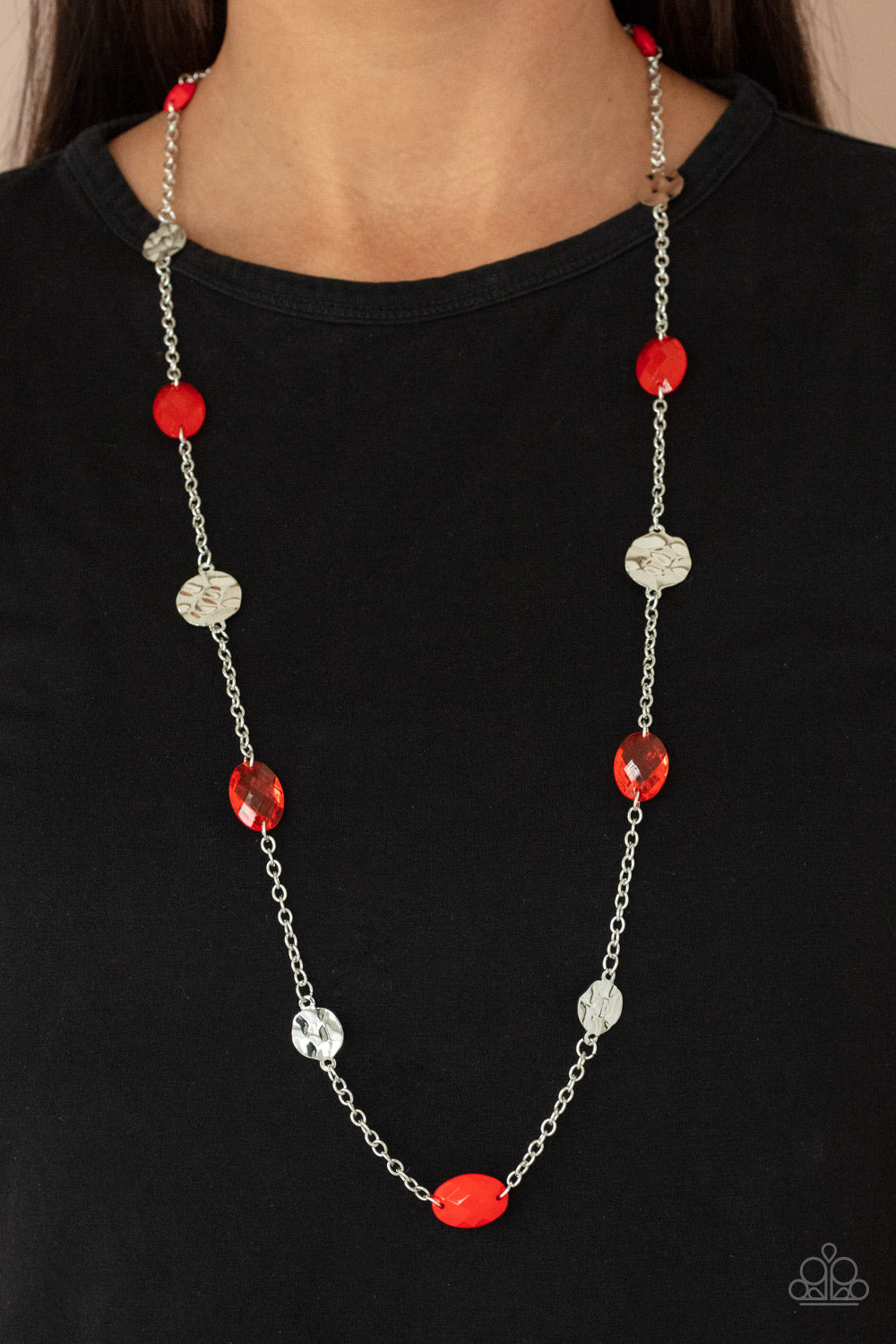 Paparazzi Glossy Glamorous - Red Necklace