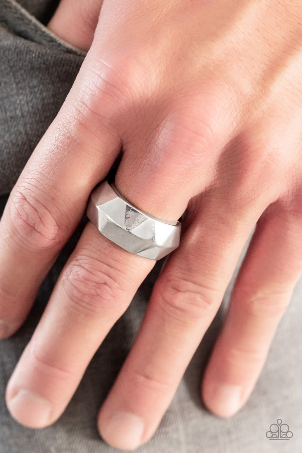 Paparazzi Industrial Mechanic - Silver Men's Ring