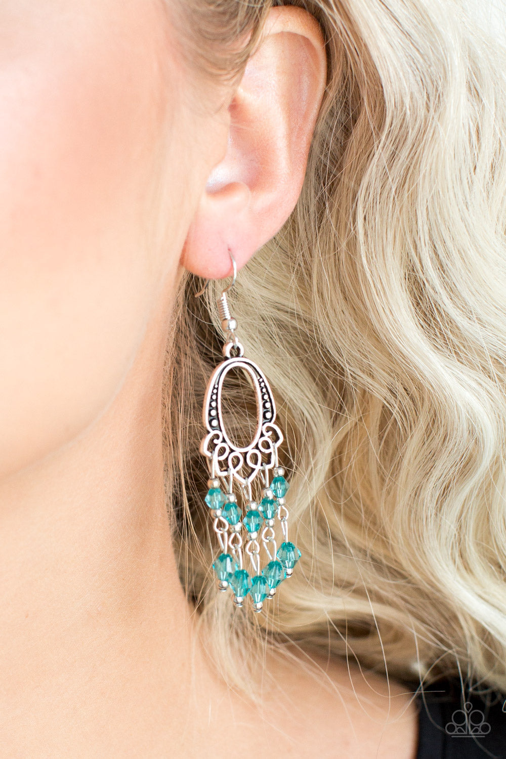 Paparazzi Not The Only Fish In The Sea - Green Earrings