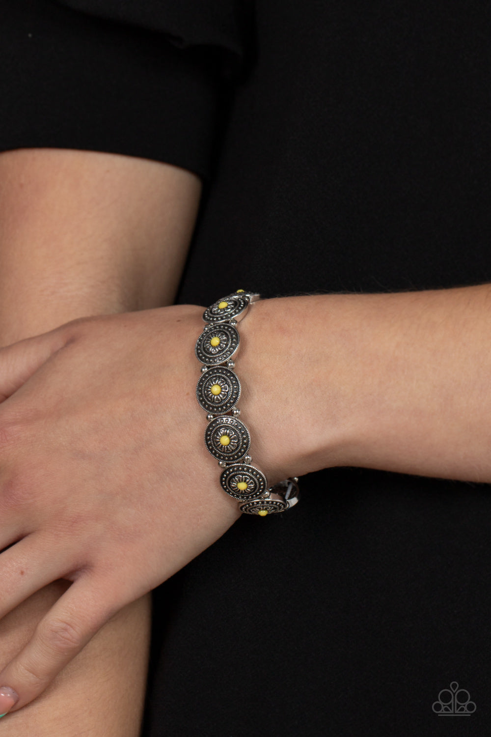 Paparazzi Granada Garden Party - Yellow Bracelet