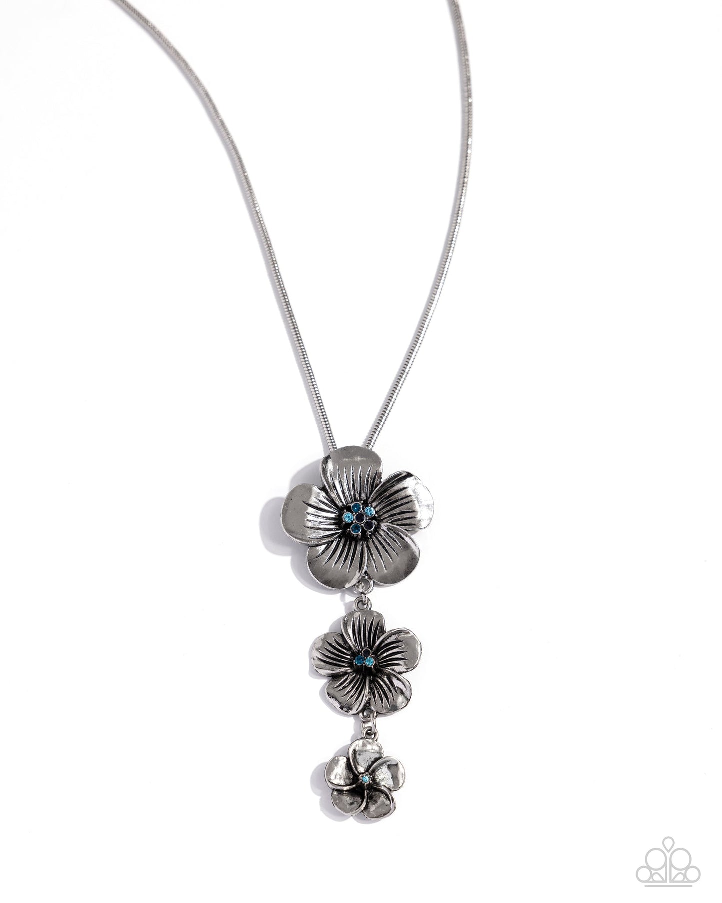 Paparazzi Wallflower Whimsy - Blue Flower Necklace