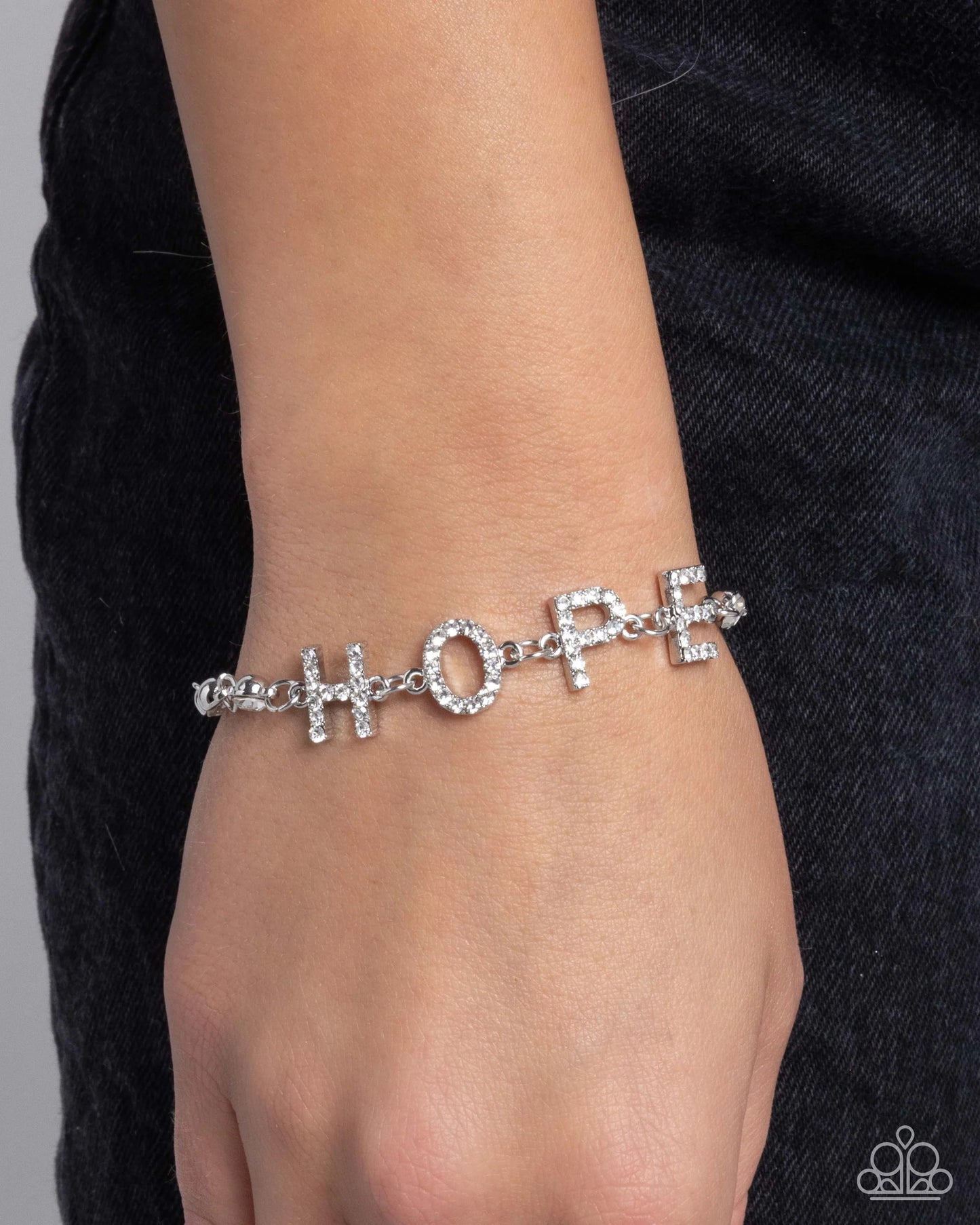 Paparazzi Honorable Hope - White Bracelet