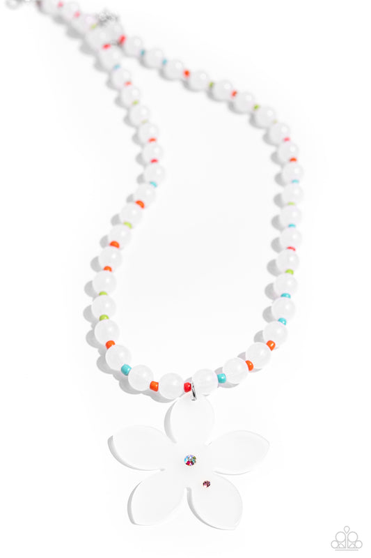 Paparazzi Nostalgic Novelty - White Necklace