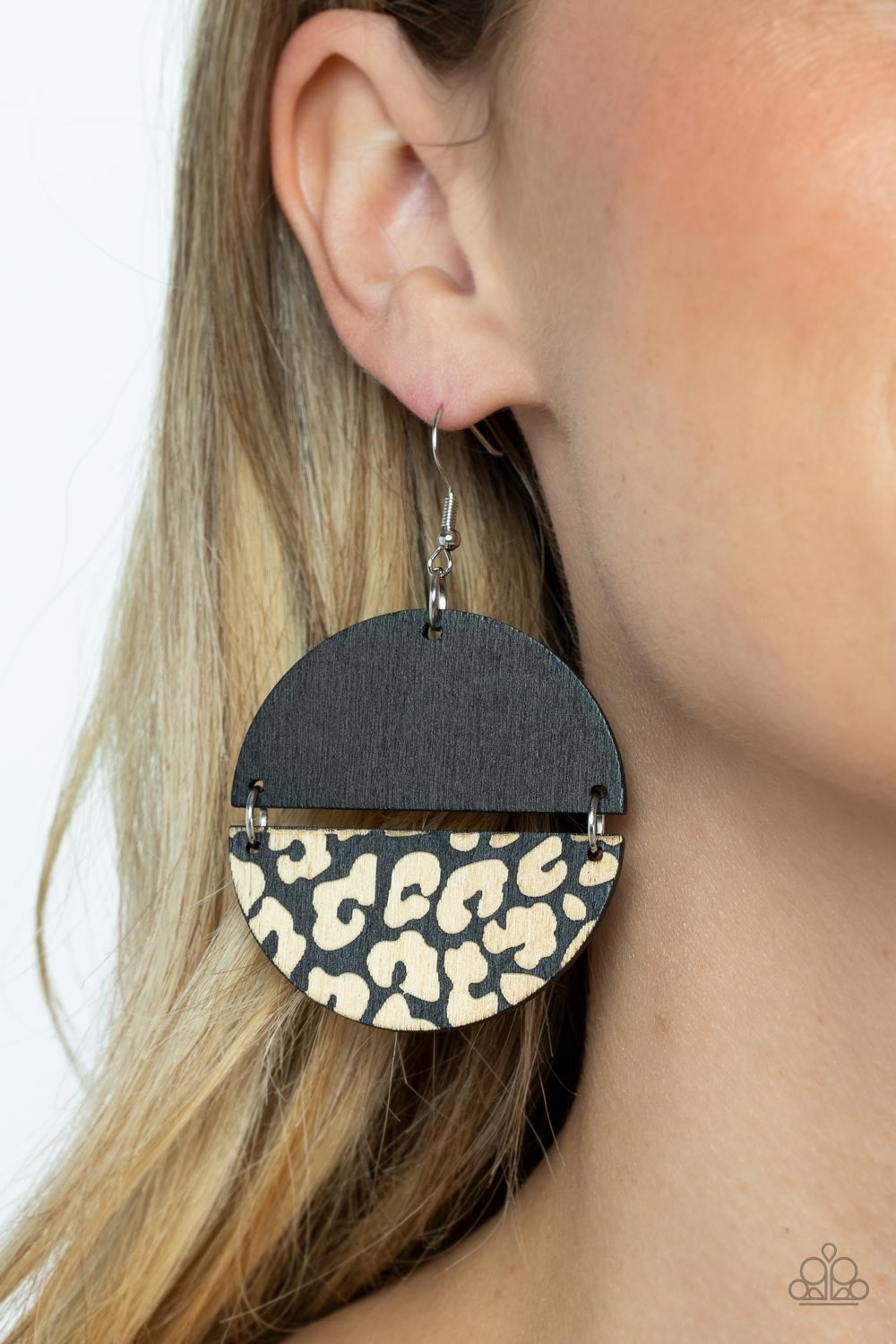 Paparazzi Jungle Catwalk - Black Wood Earrings