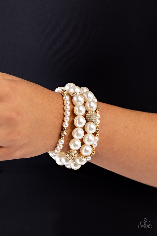 Paparazzi Vastly Vintage - Gold Pearl Bracelet