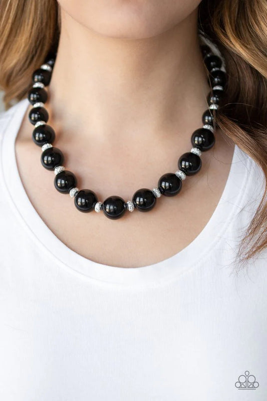 Paparazzi Uptown Heiress - Black Necklace