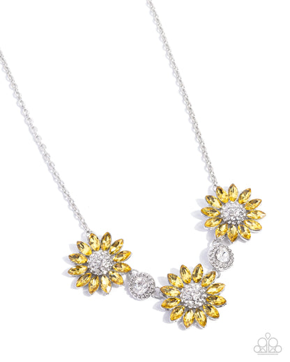 Paparazzi Vulnerable Vacation - Yellow Sunflower Necklace