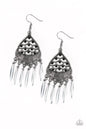 Paparazzi Wolf Den - Black Earrings