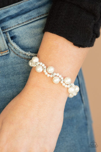 Paparazzi Utmost Uptown - White Bracelet