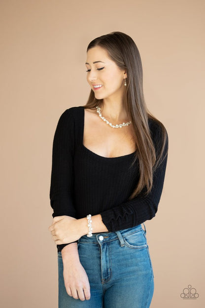 Paparazzi Utmost Uptown - White Bracelet