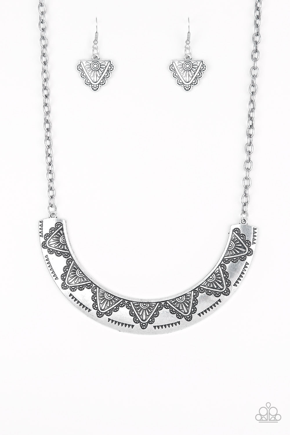 Paparazzi Persian Pharaoh - Silver Necklace