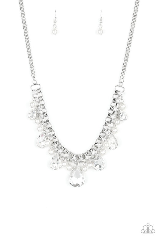 Paparazzi Knockout Queen - White Necklace
