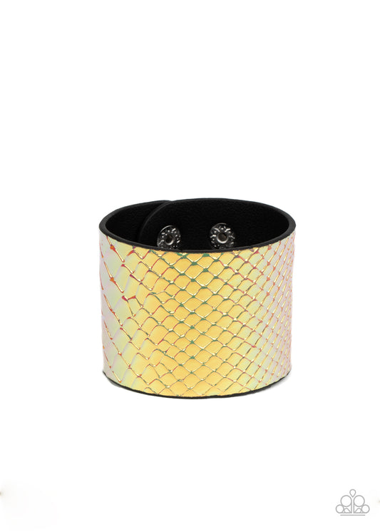 Paparazzi Galactic Galapagos - Multi Iridescent Bracelet