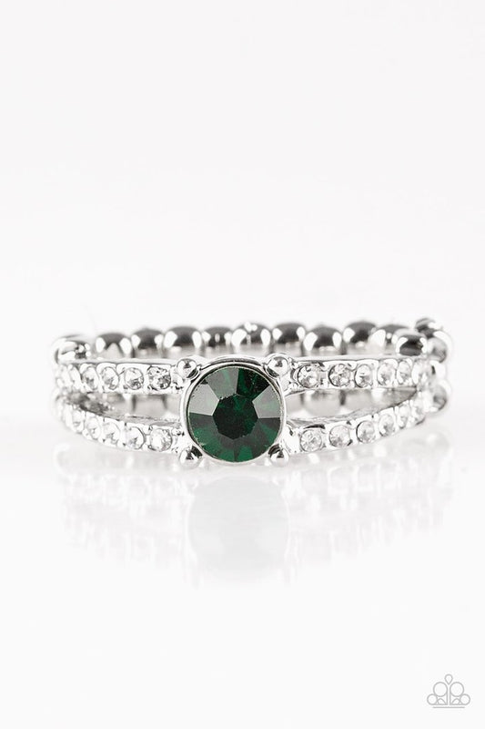 Paparazzi Dream Sparkle - Green Ring