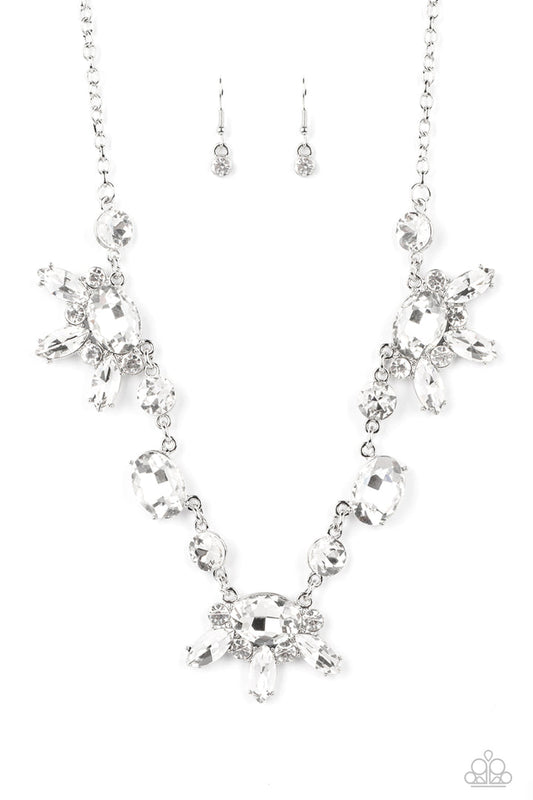 Paparazzi GLOW-trotting Twinkle - White Necklace - 2022 Convention Collection
