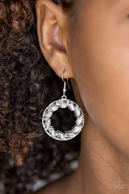 Paparazzi Global Glow - White Earrings