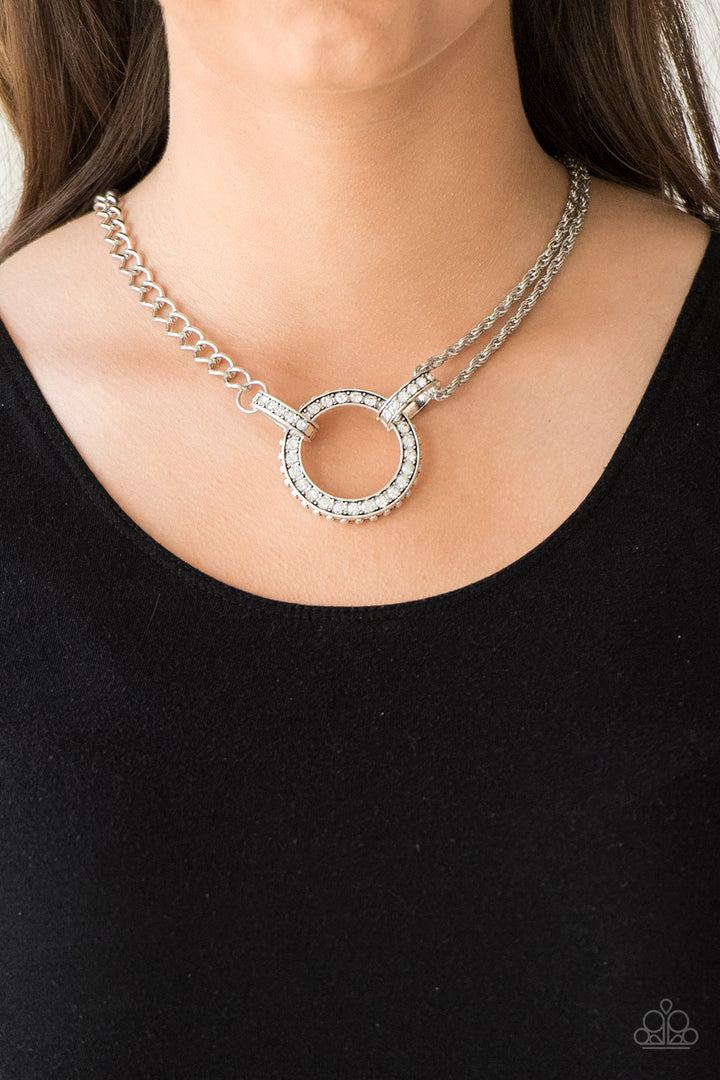 Paparazzi Dazzle Dazzle - White Necklace