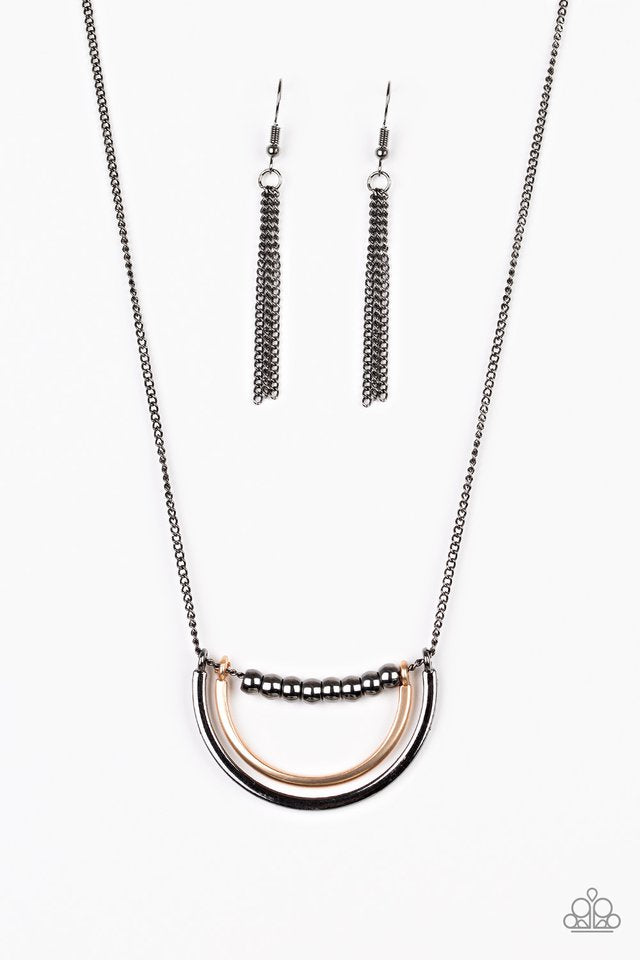 Paparazzi Artificial Arches - Black Necklace