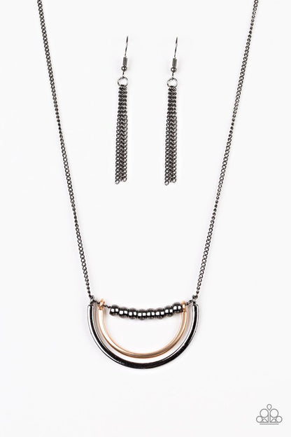 Paparazzi Artificial Arches - Black Necklace