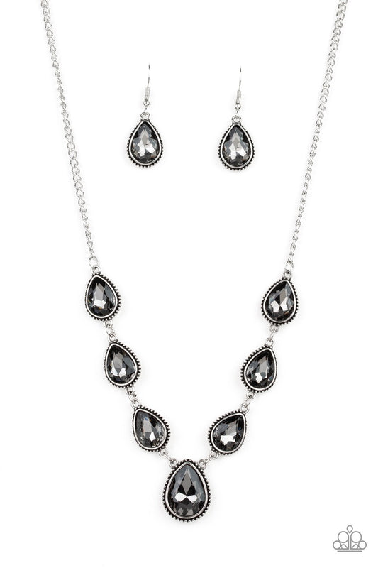 Paparazzi Socialite Social - Silver Necklace