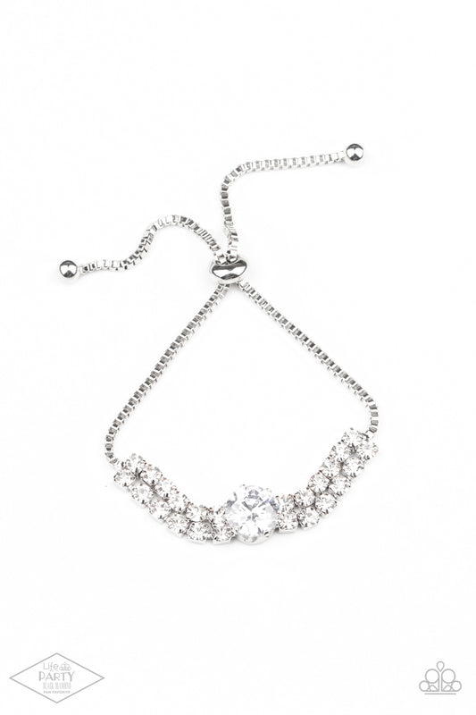 Paparazzi Gorgeously Glitzy - White Bracelet