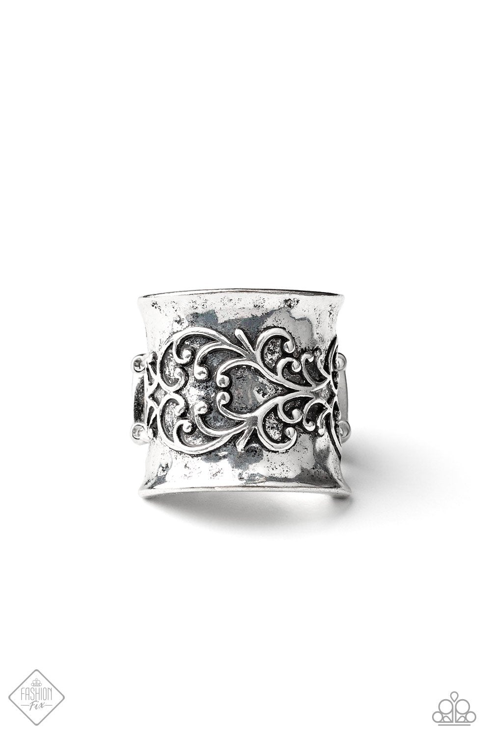 Paparazzi Me, Myself and IVY - Silver Ring