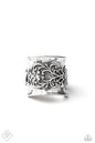 Paparazzi Me, Myself and IVY - Silver Ring