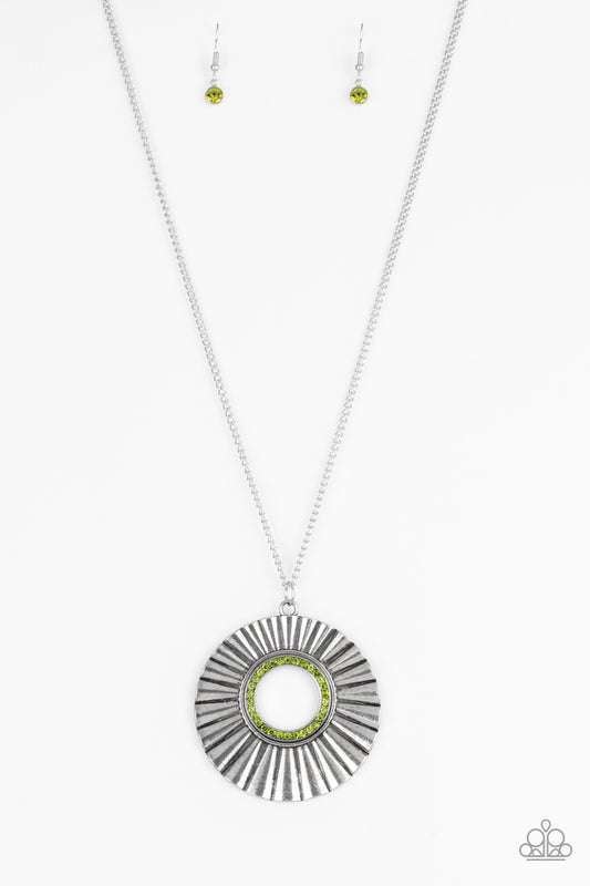 Paparazzi Chicly Centered - Green Necklace