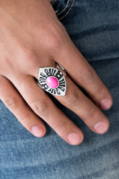 Paparazzi HOMESTEAD For The Weekend - Pink Ring