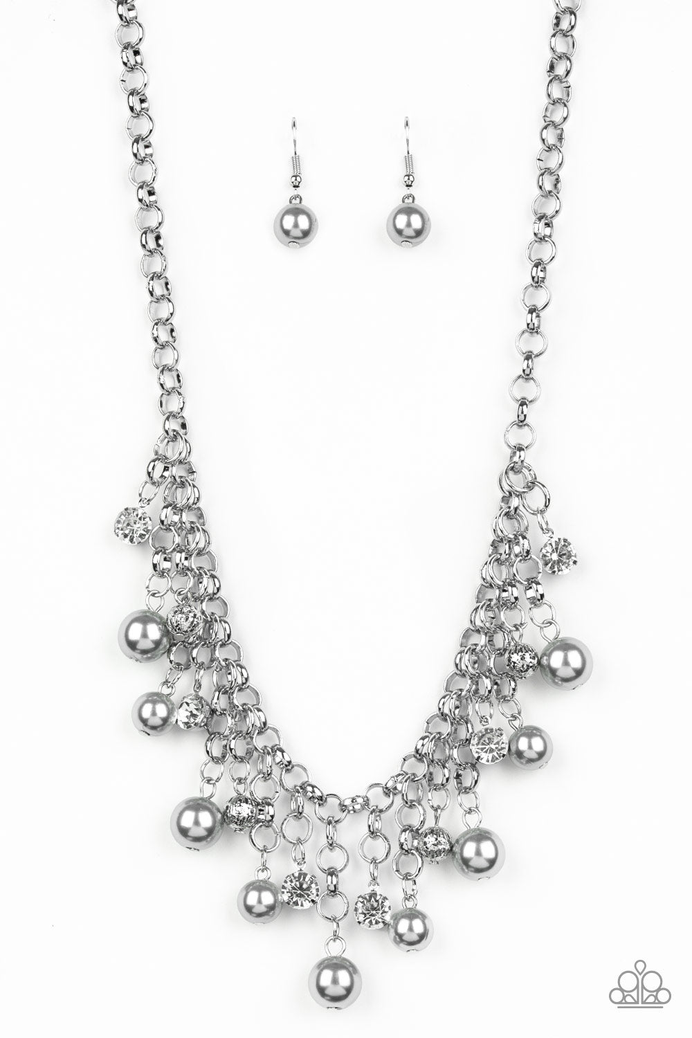 Paparazzi HEIR-headed - Silver Necklace