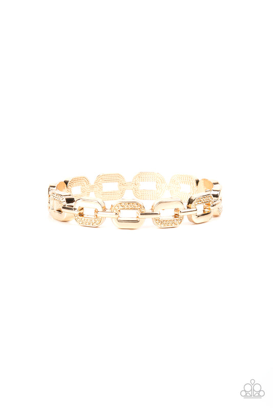 Paparazzi Powerhouse Plunder - Gold Bracelet