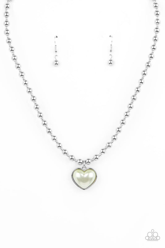 Paparazzi Heart Full Of Fancy - Green Necklace