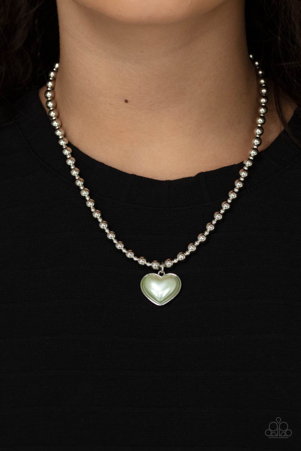 Paparazzi Heart Full Of Fancy - Green Necklace