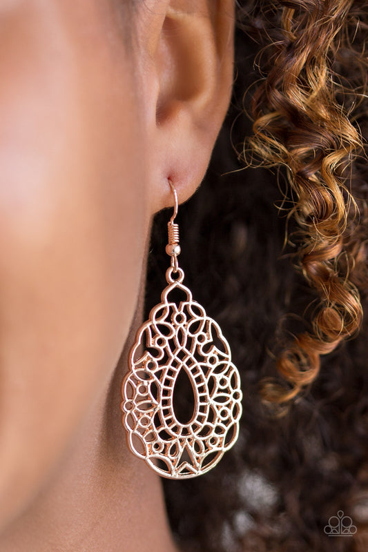 Paparazzi Wisteria Histeria - Rose Gold Earrings