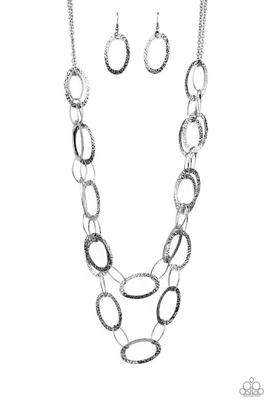 Paparazzi Glimmer Goals - Black Necklace