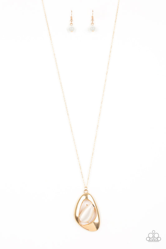 Paparazzi Asymmetrical Bliss - Gold Necklace