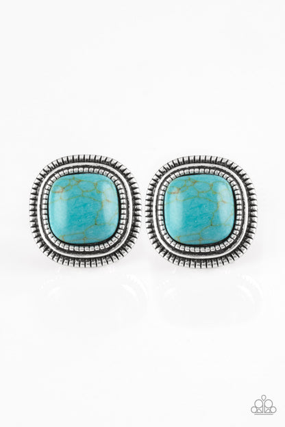 Paparazzi FRONTIER-Runner - Blue Earrings