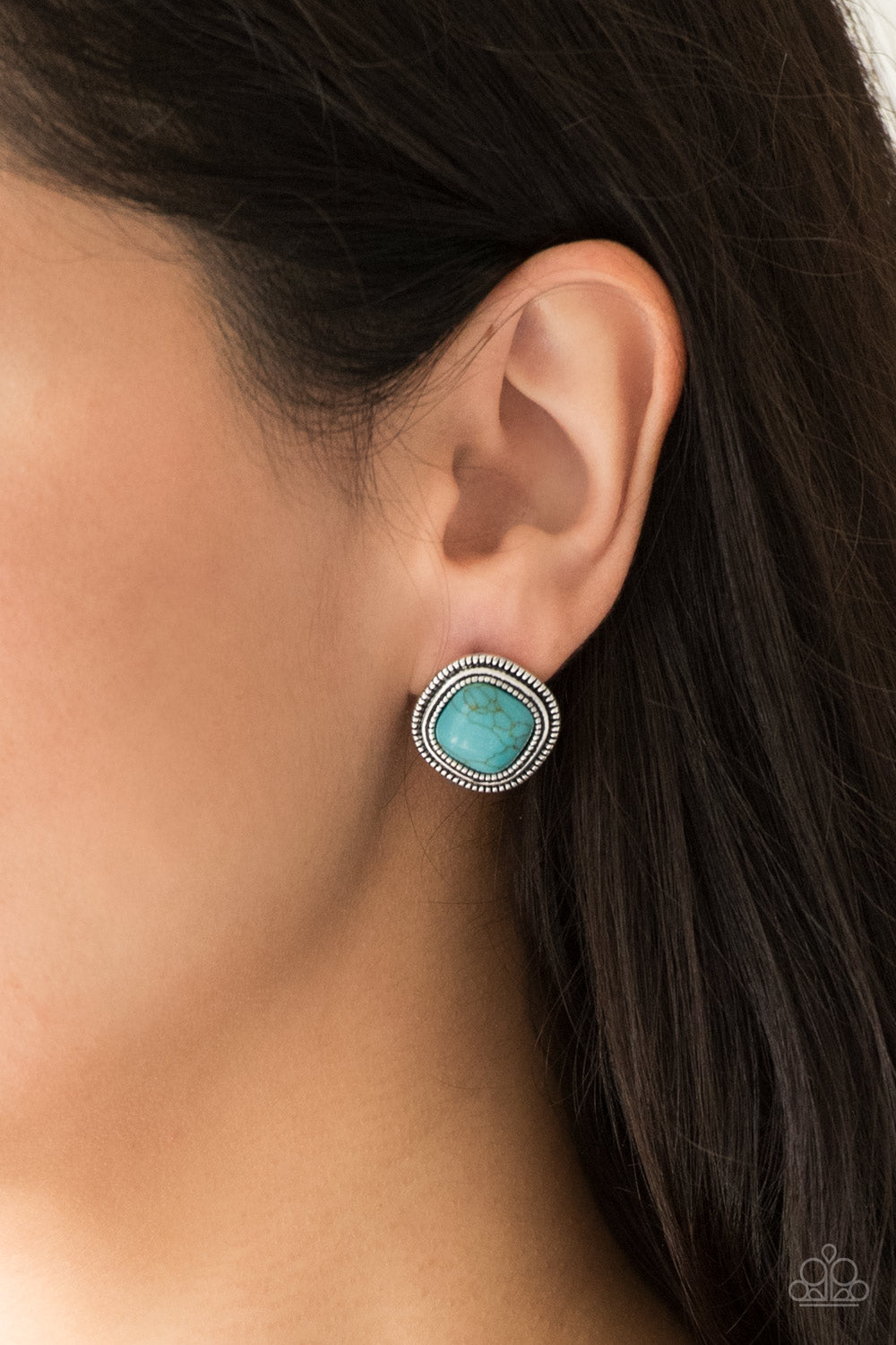 Paparazzi FRONTIER-Runner - Blue Earrings