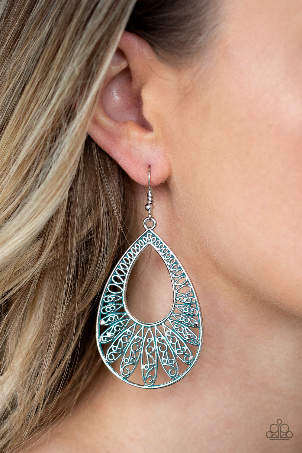 Paparazzi Flamingo Flamenco - Blue Earrings