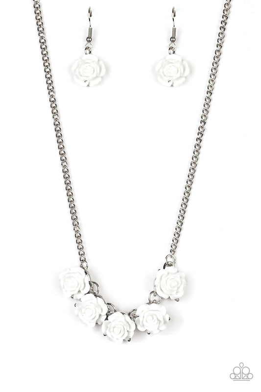 Paparazzi Garden Party Posh - White Flower Necklace