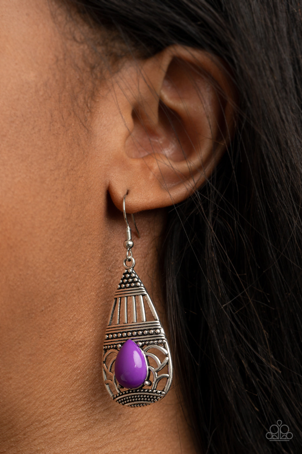 Paparazzi Eastern Essence - Purple Earrings